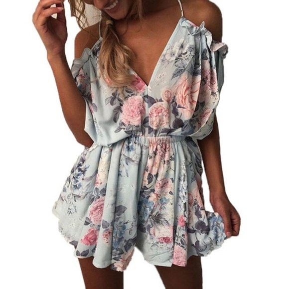 Show Me Your MuMu Dresses & Skirts - Floral romper size small